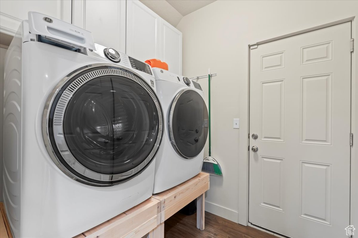 PINEAE VILLAGE P U D - Residential