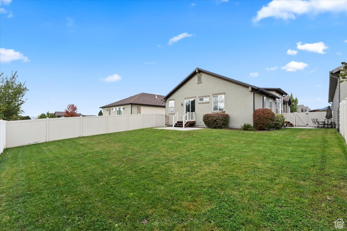 PINEAE VILLAGE P U D - Residential