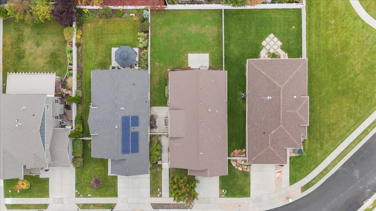 PINEAE VILLAGE P U D - Residential