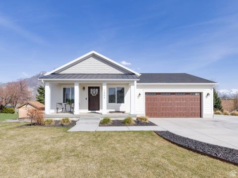 MLS: 2076447