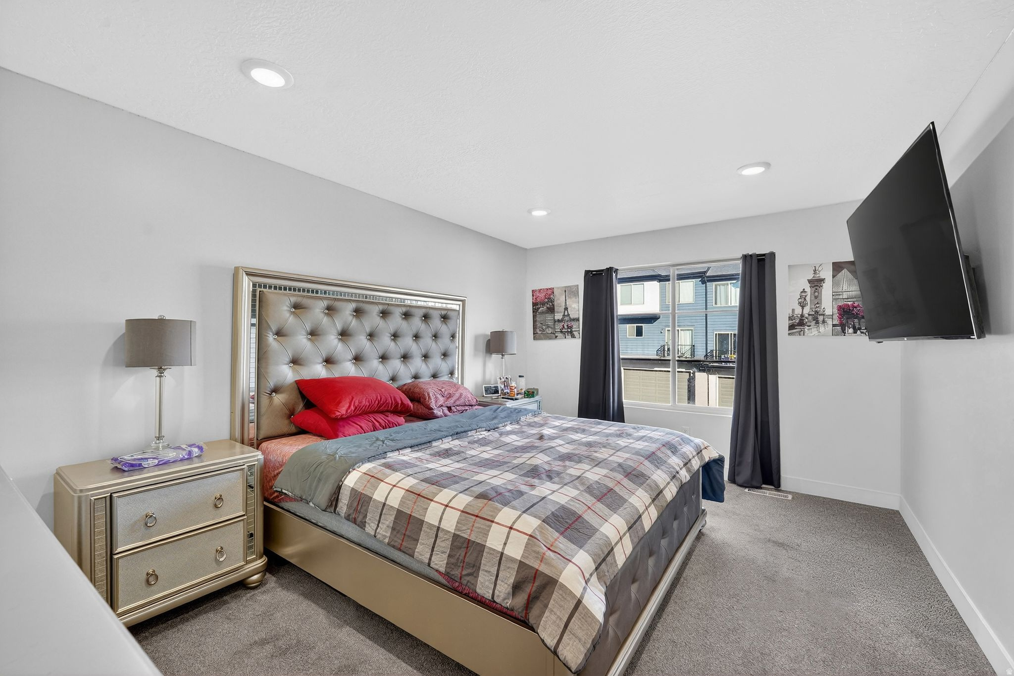 HARVEST VILLAGE - Residential