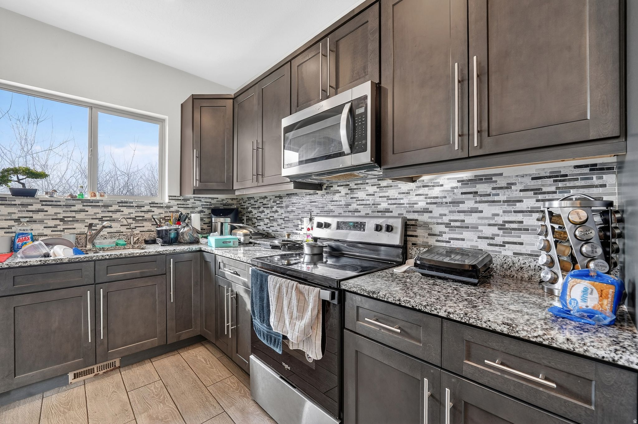 HARVEST VILLAGE - Residential