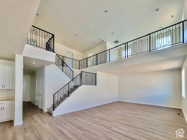 6646 S SKYLOOP DR W 8