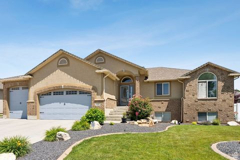 Photo of 620 W 3600 S, Riverdale, UT 84405 (MLS # 2096072)