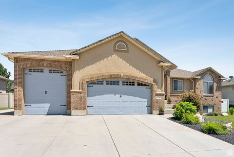 Tiny photo for 620 W 3600 S, Riverdale, UT 84405 (MLS # 2096072)