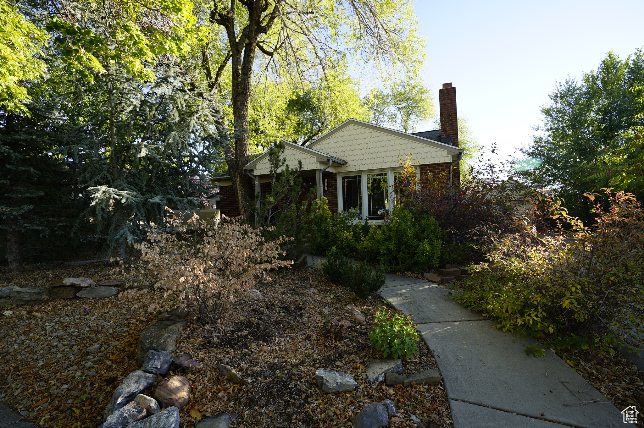 2520 E Simpson Ave, Salt Lake City, Utah image 1