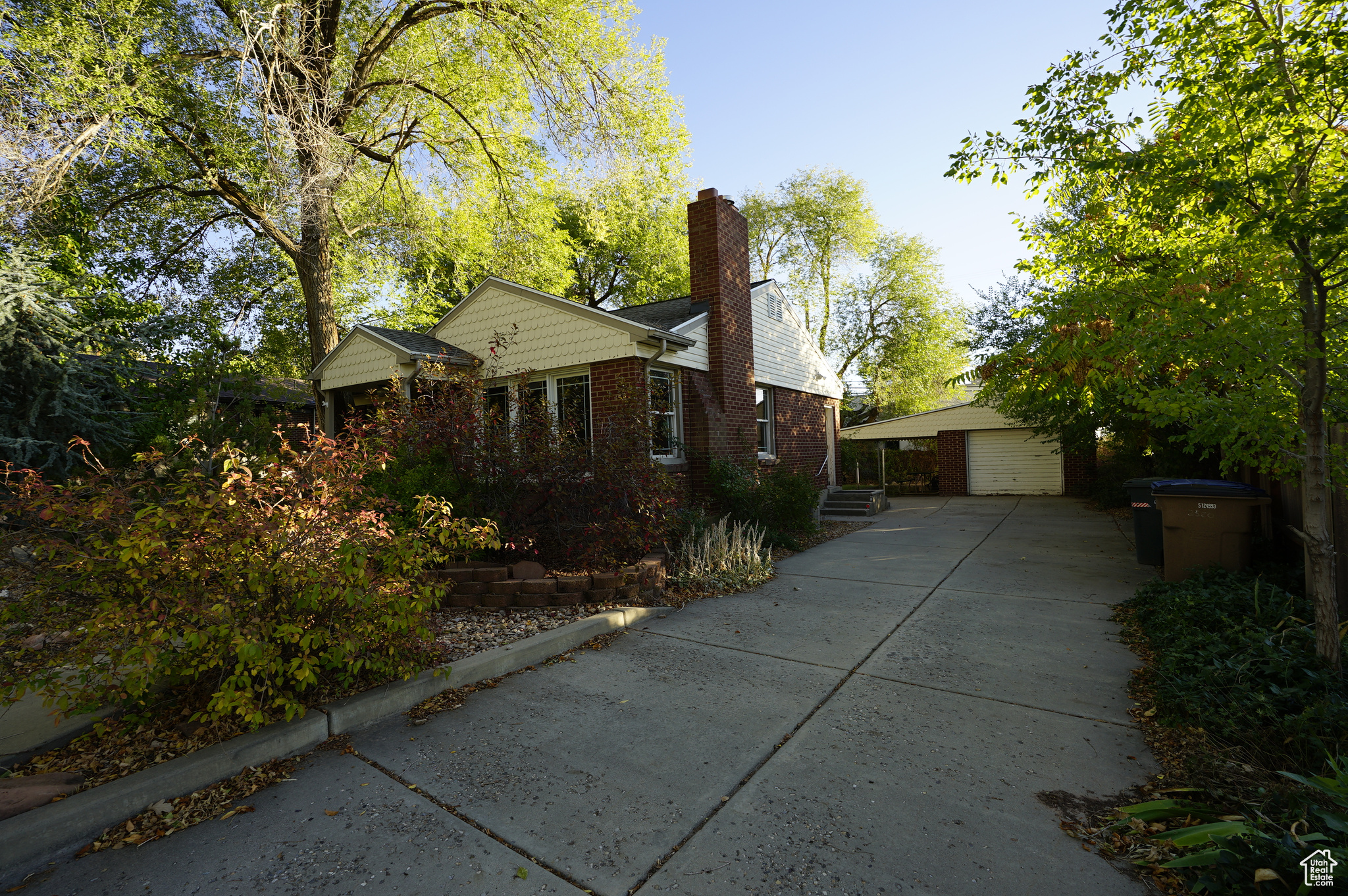 2520 E Simpson Ave, Salt Lake City, Utah image 2