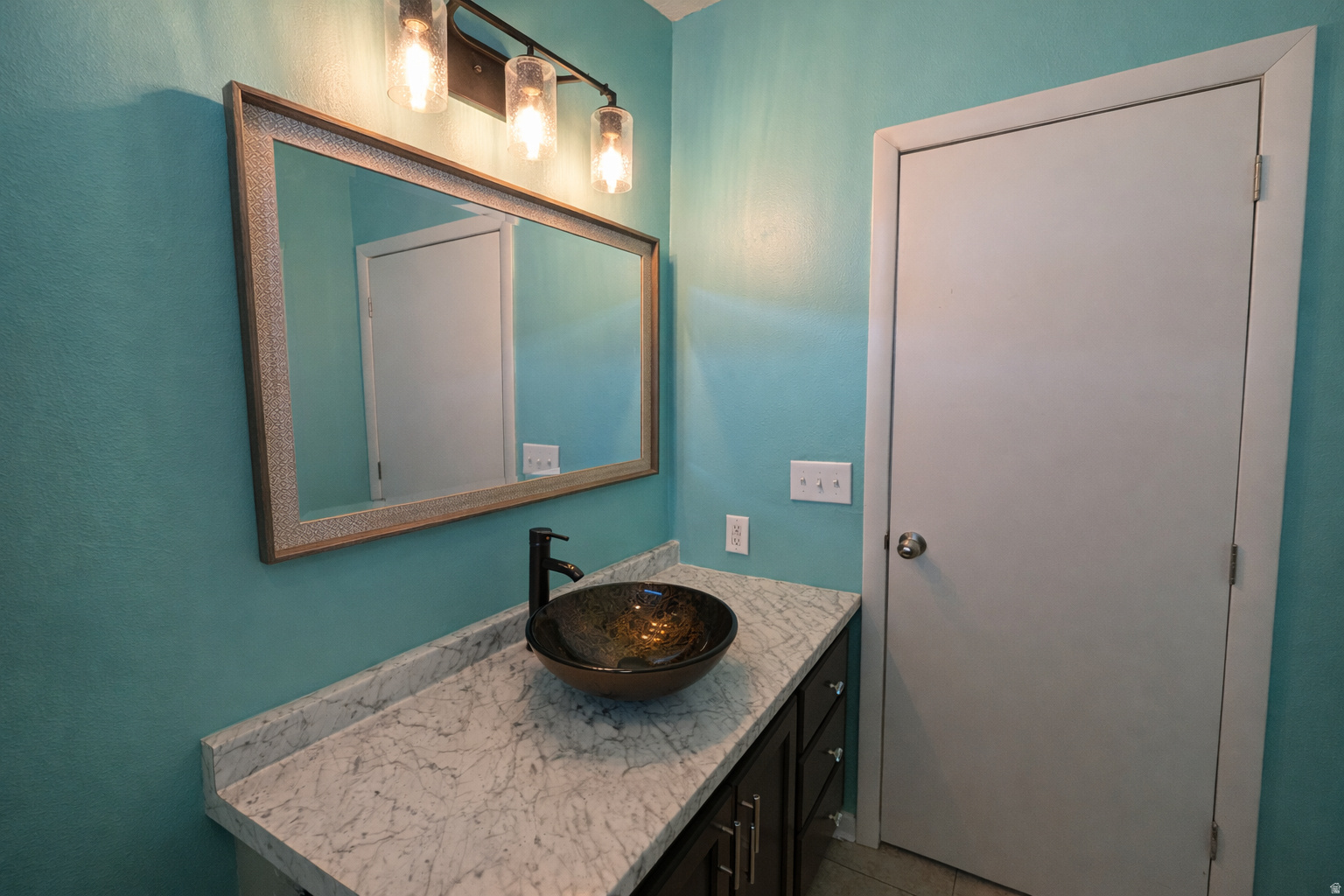 PARKWAY MANUFACTURED HOUSING COMMUNITY - Residential