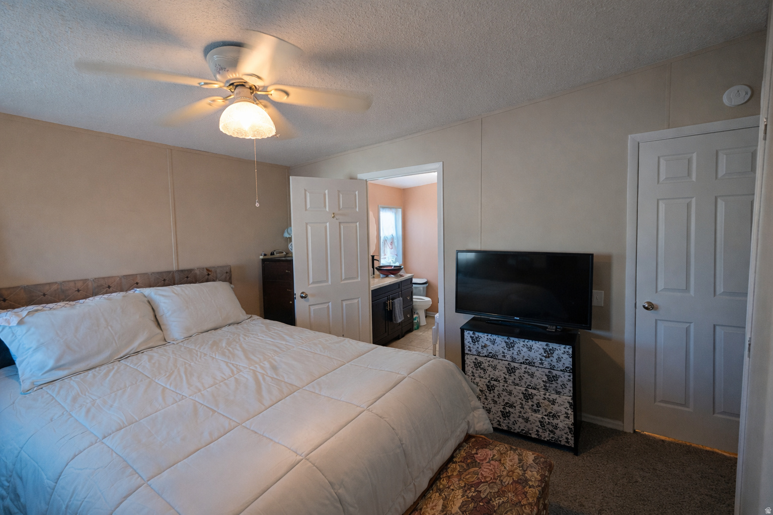 PARKWAY MANUFACTURED HOUSING COMMUNITY - Residential