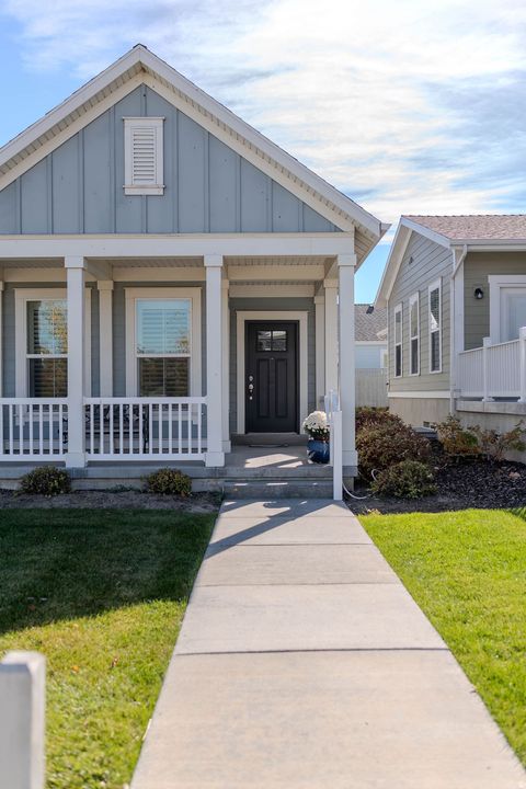 Tiny photo for 10942 S KESTRAL RISE RD W, South Jordan, UT 84095 (MLS # 2120793)
