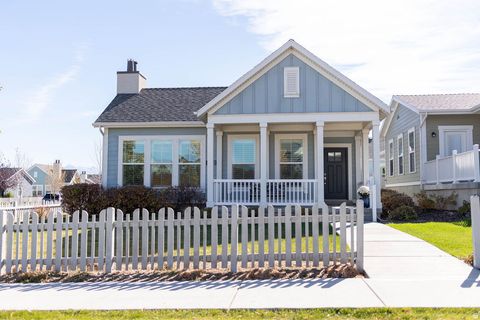 Photo of 10942 S KESTRAL RISE RD W, South Jordan, UT 84095 (MLS # 2120793)