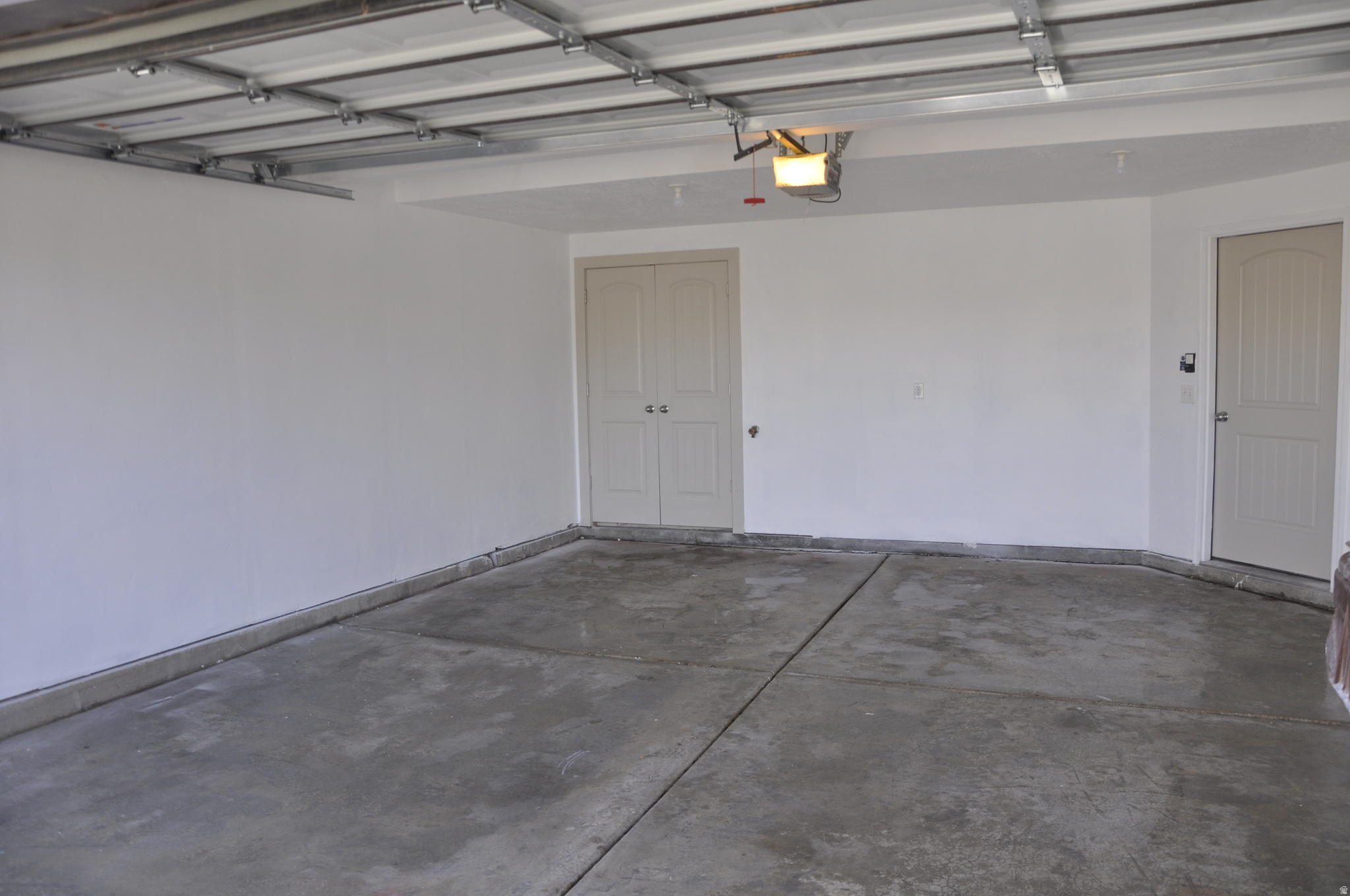 RIVERBEND TOWNHOMES - Residential