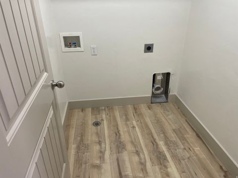 Tiny photo for 3398 S LOGAN AVE AVE W #4, West Haven, UT 84401 (MLS # 2137107)