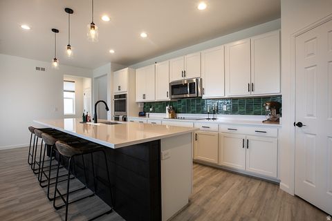 Tiny photo for 1441 N 1130 E, Payson, UT 84651 (MLS # 2141995)