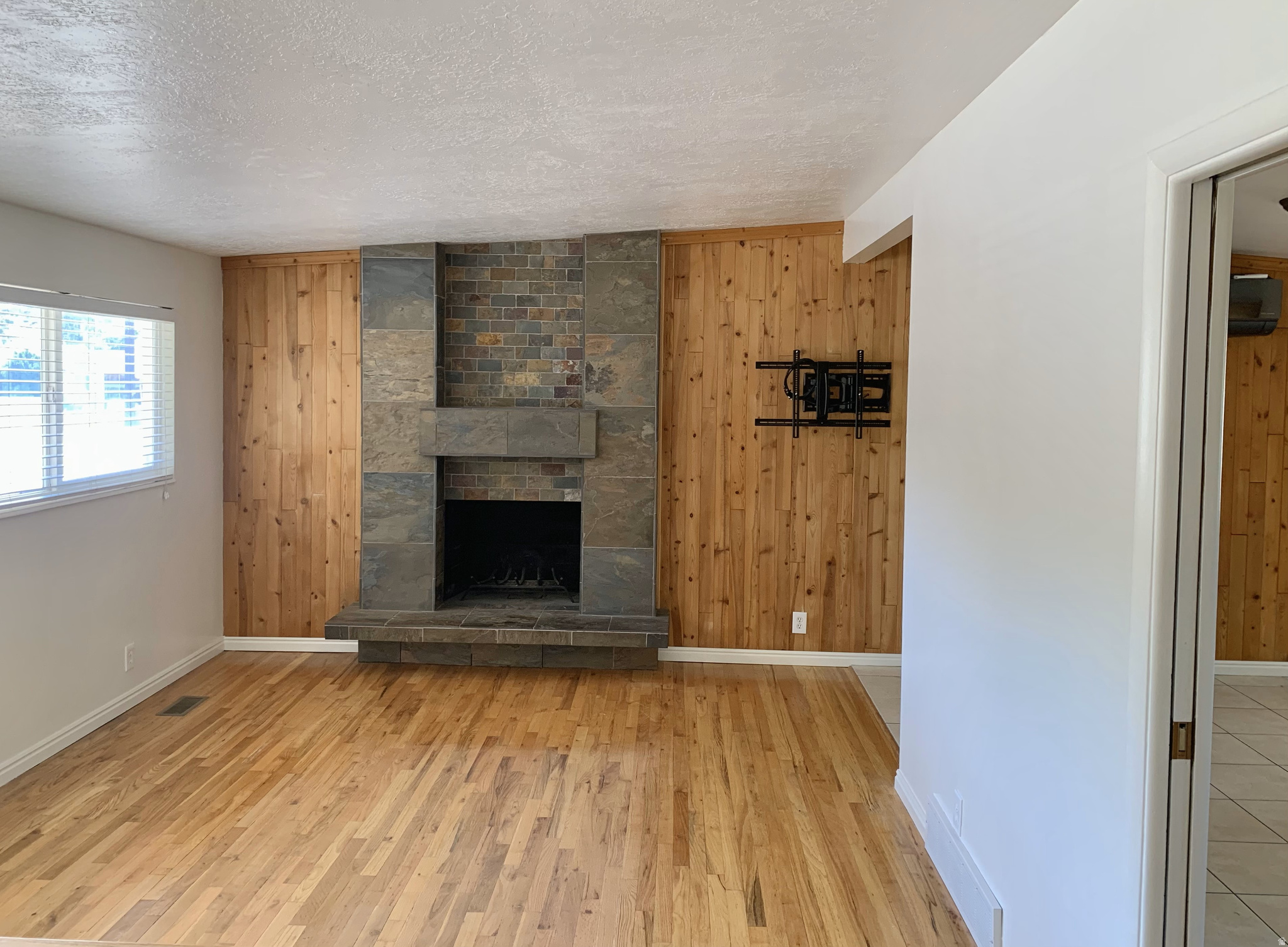 APPLE BLOSSOM ESTATES - Residential