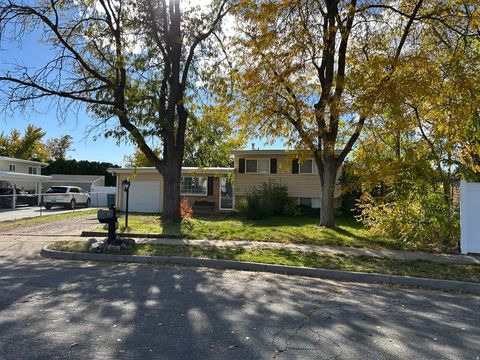 712 E ASPEN EAST DR Layton UT 84041