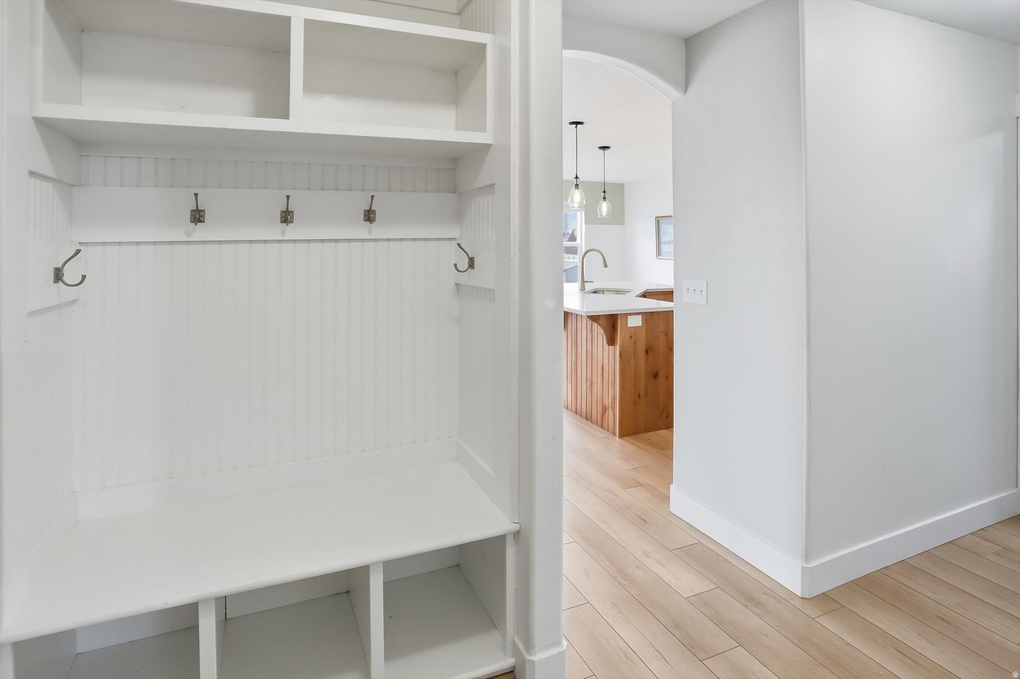 SNOWS SPRINGS - Residential