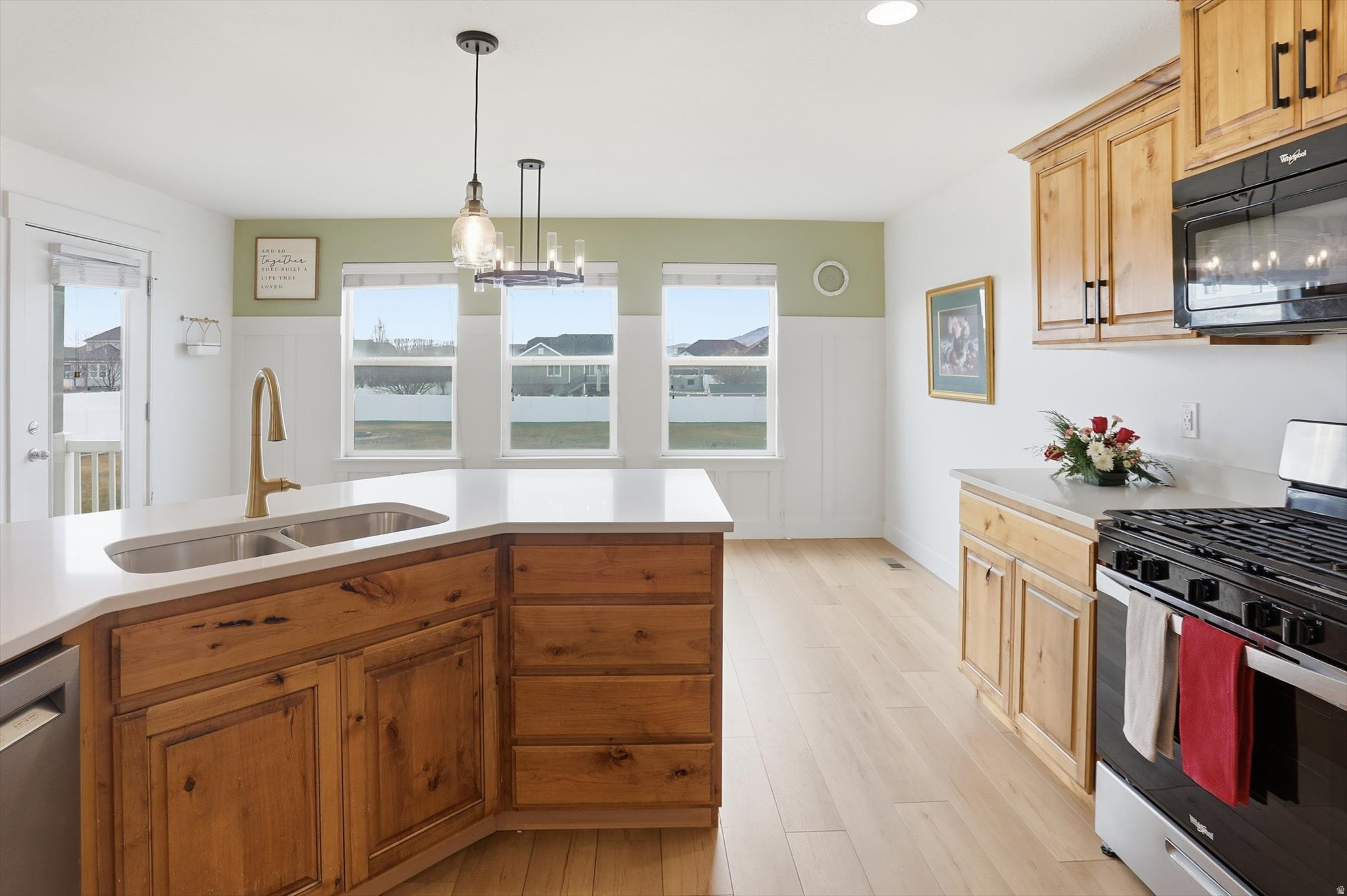 SNOWS SPRINGS - Residential