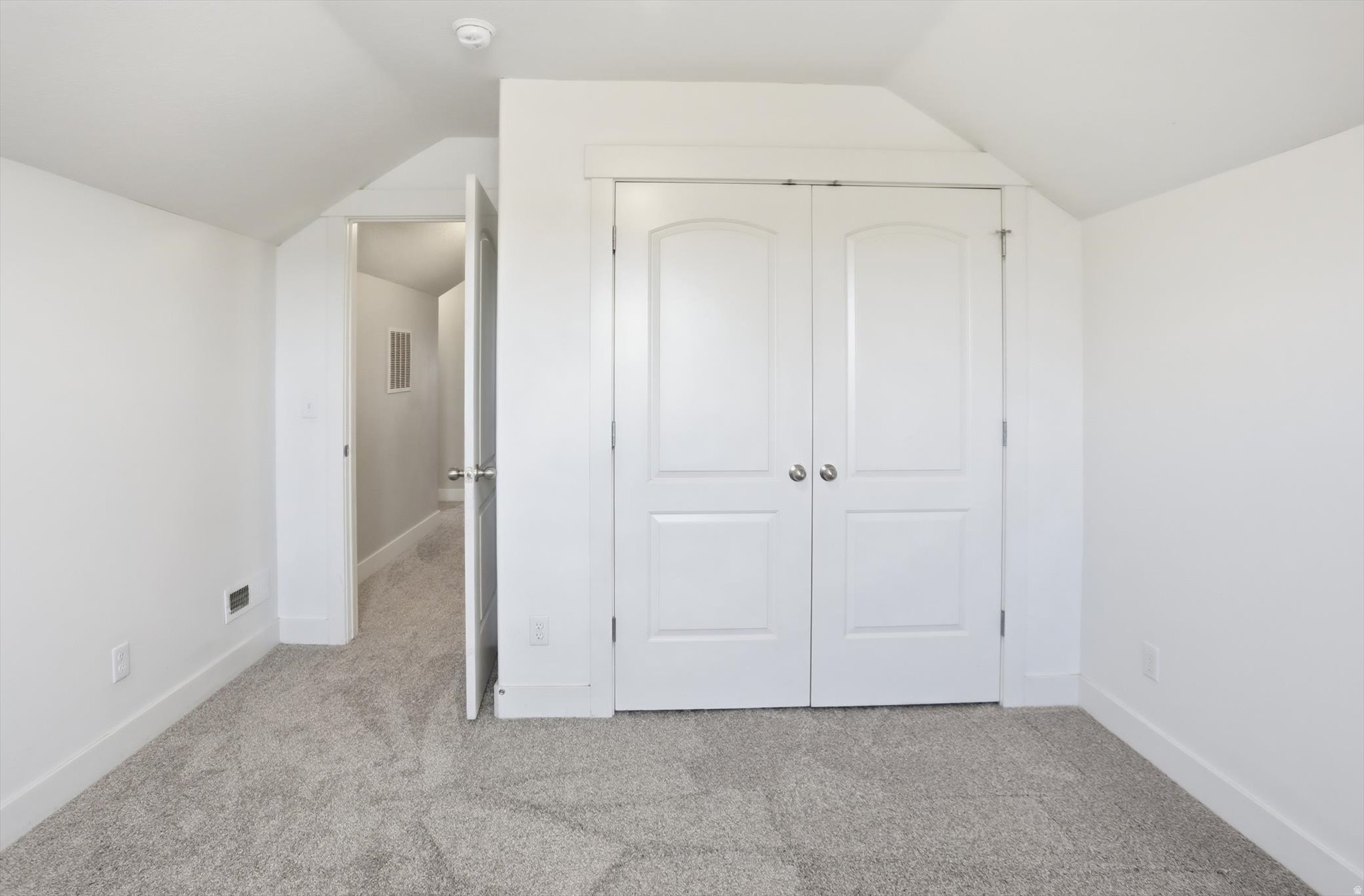 SNOWS SPRINGS - Residential