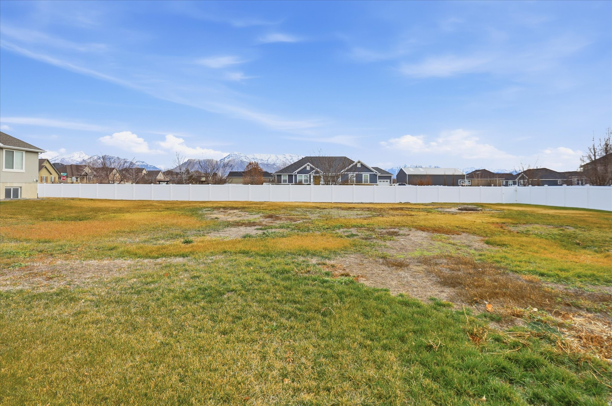 SNOWS SPRINGS - Residential