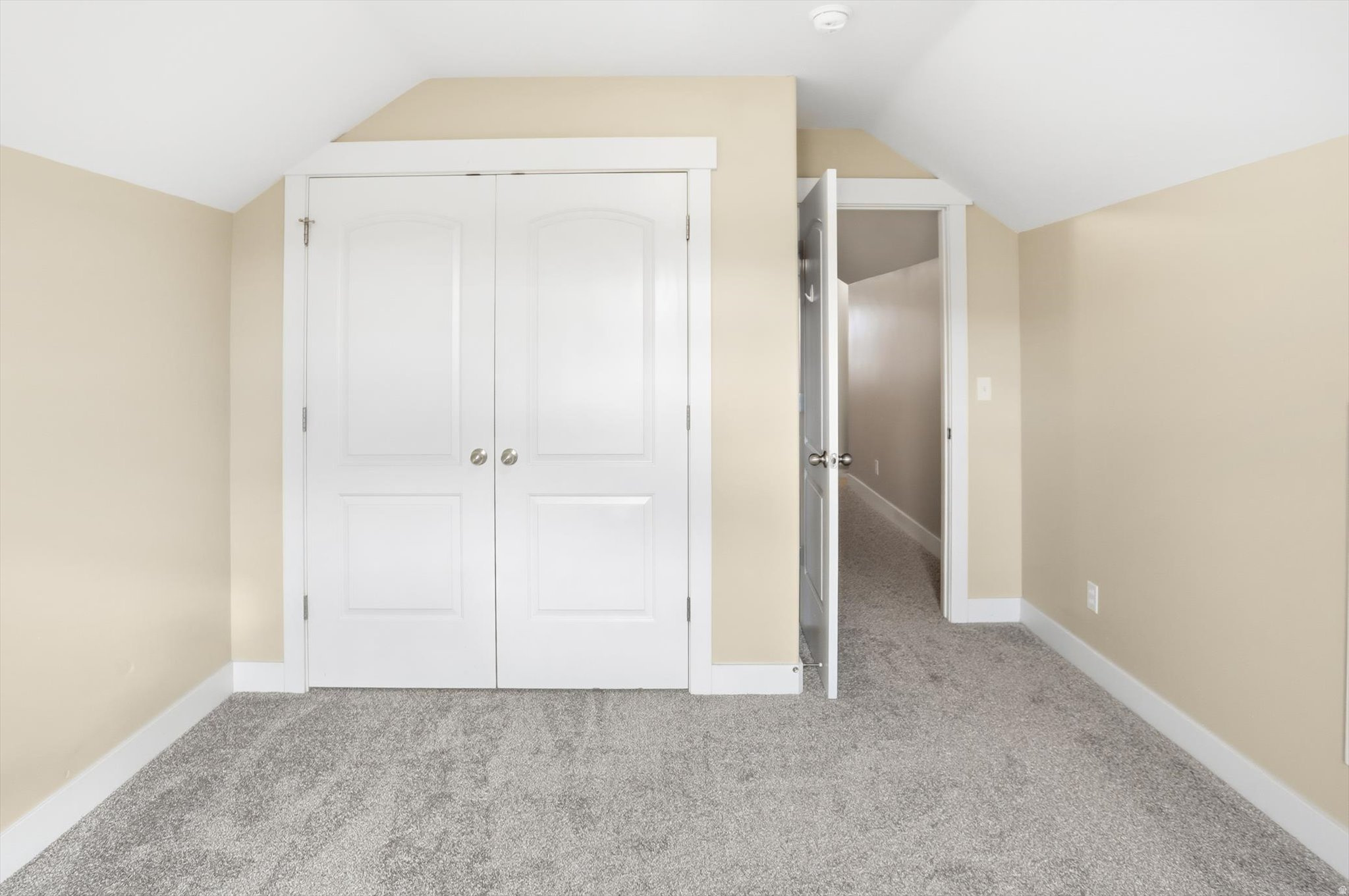 SNOWS SPRINGS - Residential