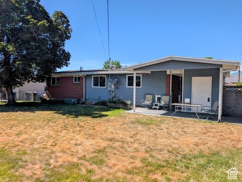 Tiny photo for 272 E 1400 N, Bountiful, UT 84010 (MLS # 2167455)