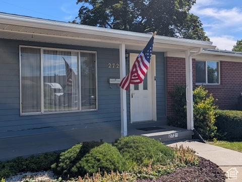 Tiny photo for 272 E 1400 N, Bountiful, UT 84010 (MLS # 2167455)