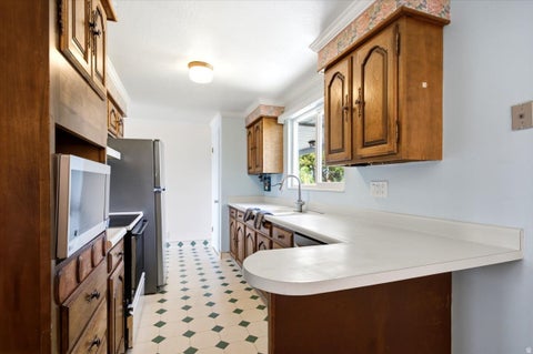 Tiny photo for 272 E 1400 N, Bountiful, UT 84010 (MLS # 2167455)