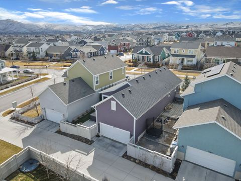 Tiny photo for 11377 S HOLLY SPRINGS DR W, South Jordan, UT 84009 (MLS # 2139448)