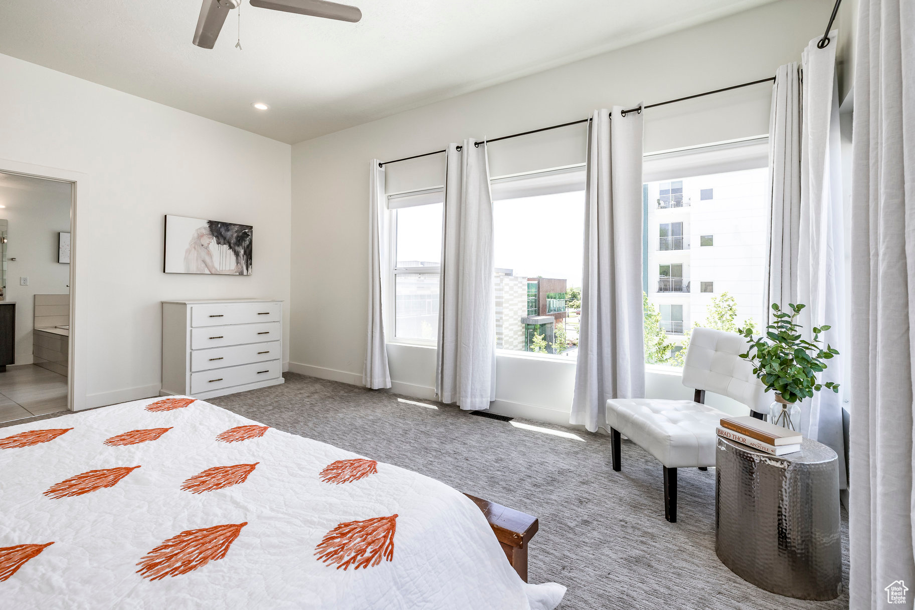 THE GROVE - Residential