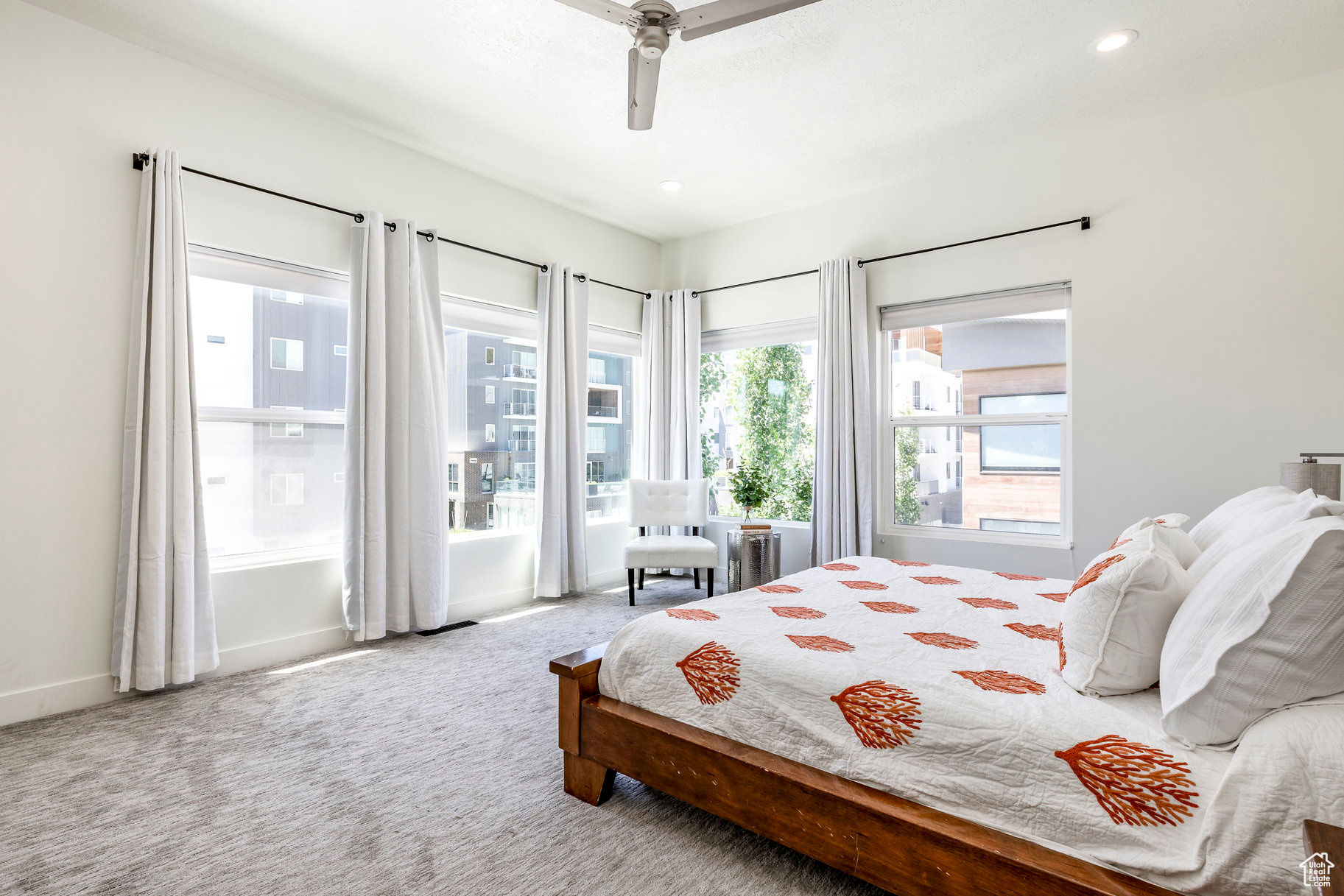 THE GROVE - Residential