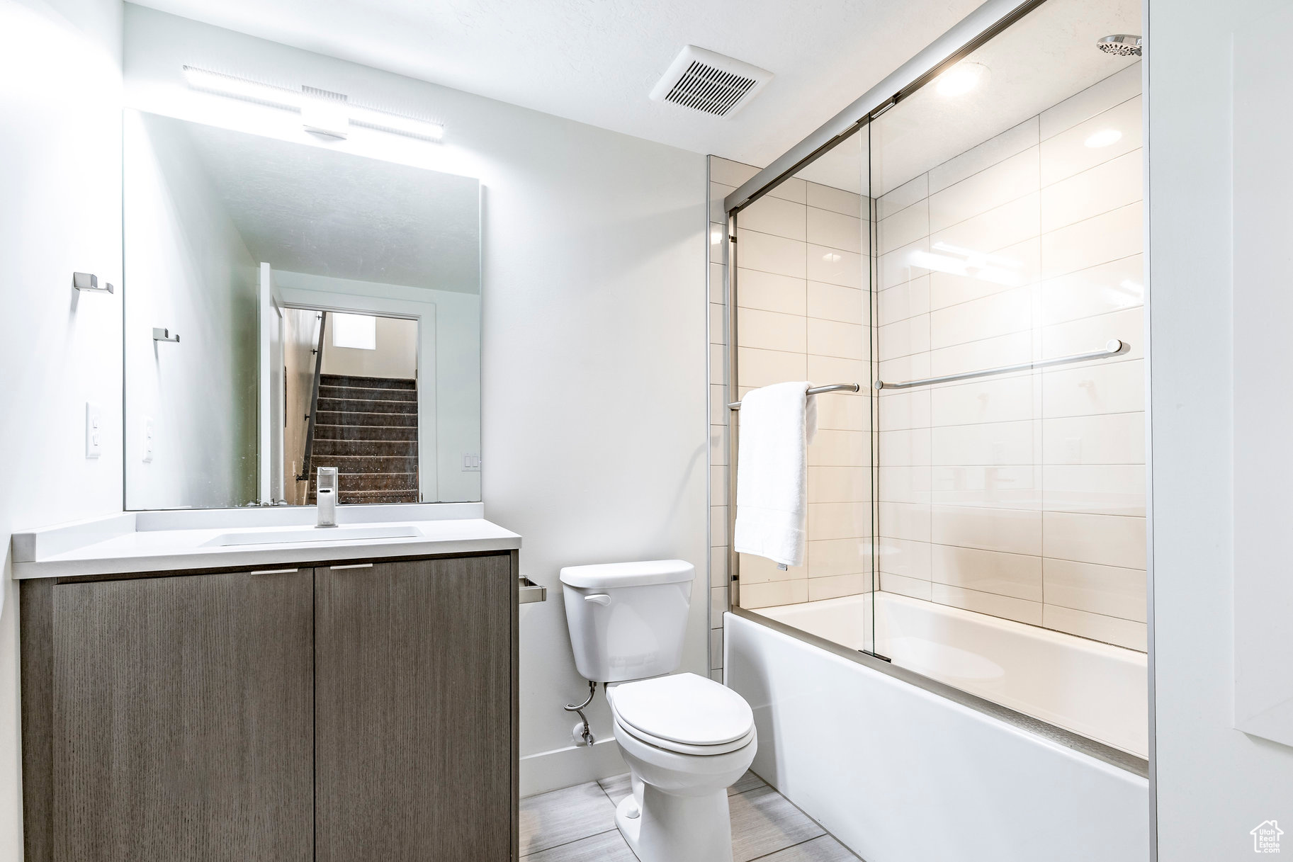 THE GROVE - Residential