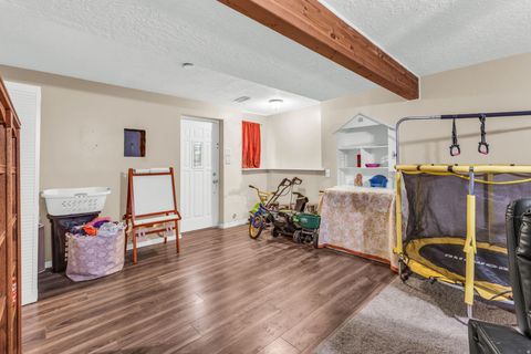 Tiny photo for 1118 N 575 W, Clinton, UT 84015 (MLS # 2123987)
