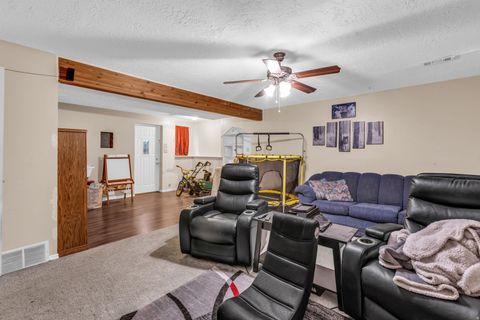 Tiny photo for 1118 N 575 W, Clinton, UT 84015 (MLS # 2123987)