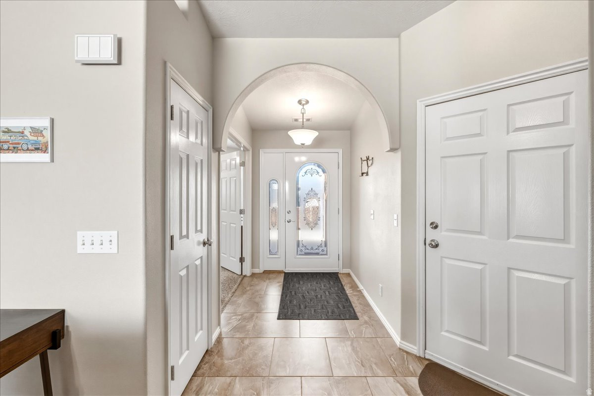 PADRE LAKES TH 2 - Residential