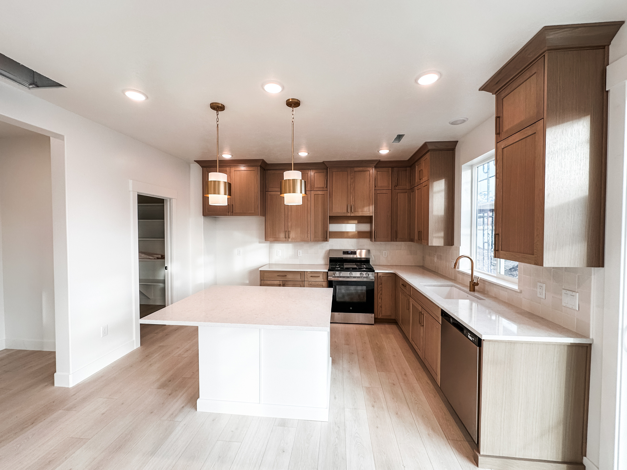 SUGAR CREEK - Residential