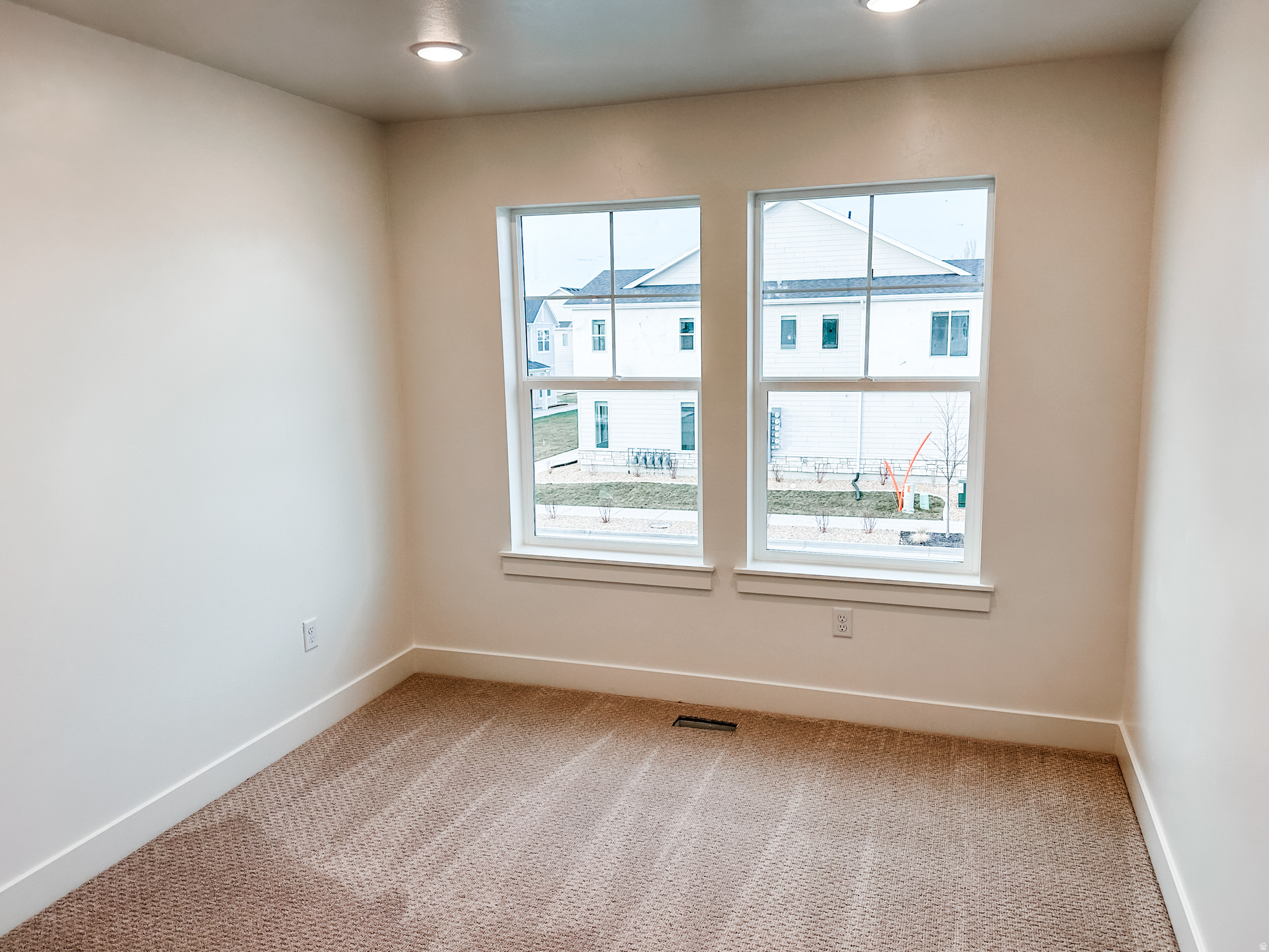 SUGAR CREEK - Residential