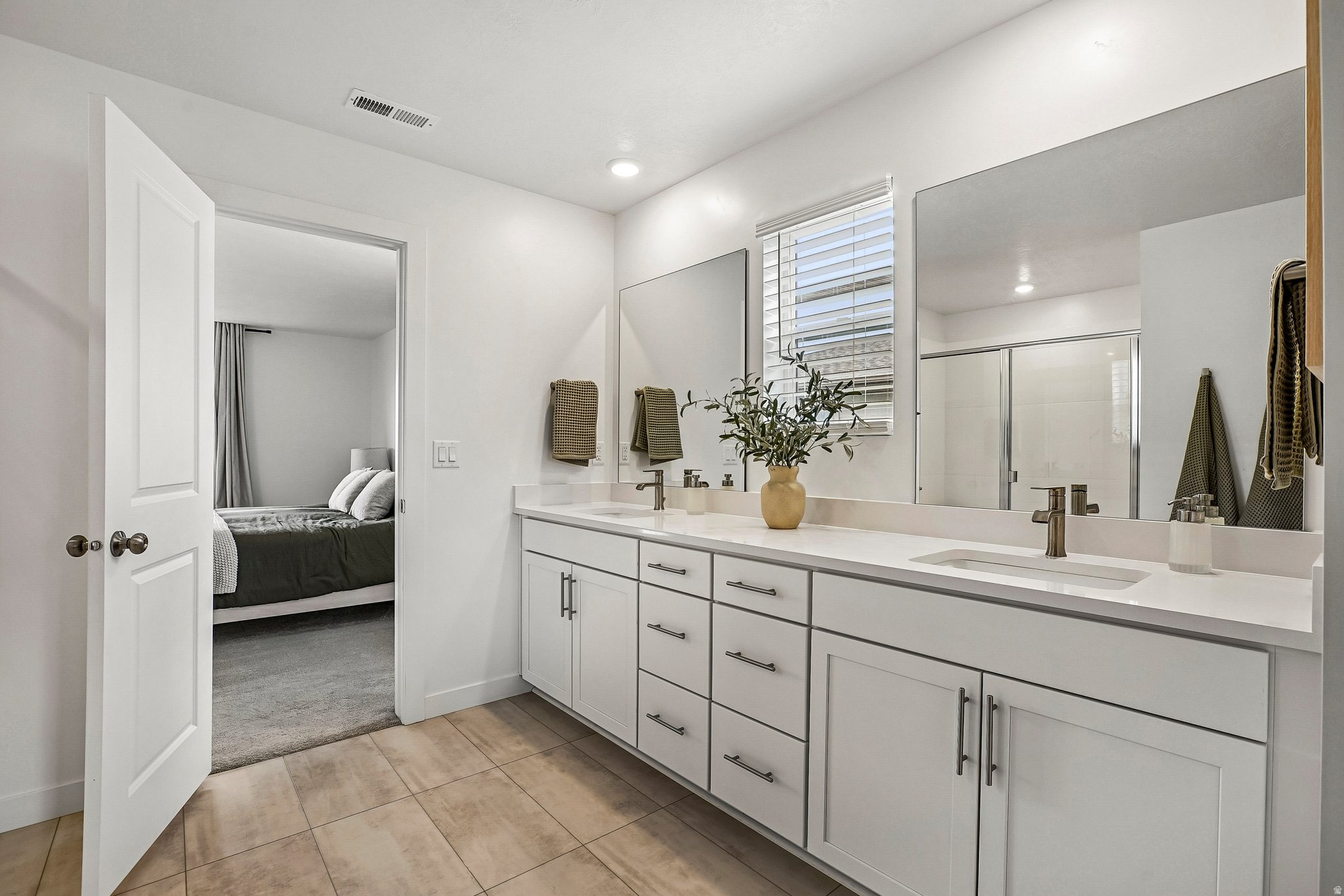 FOX HOLLOW - Residential