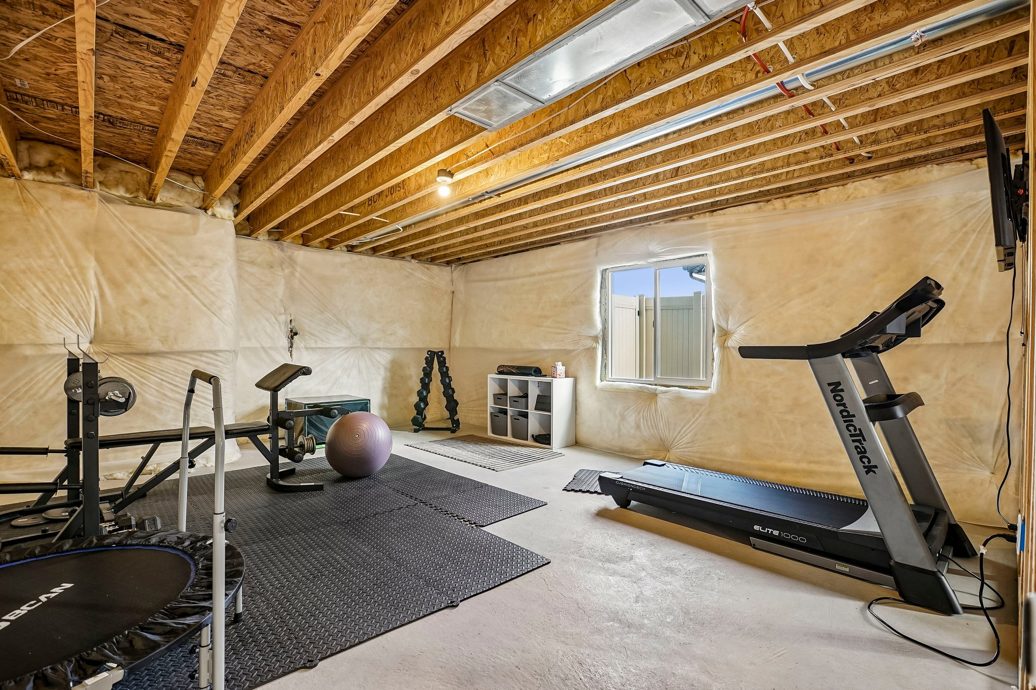 FOX HOLLOW - Residential