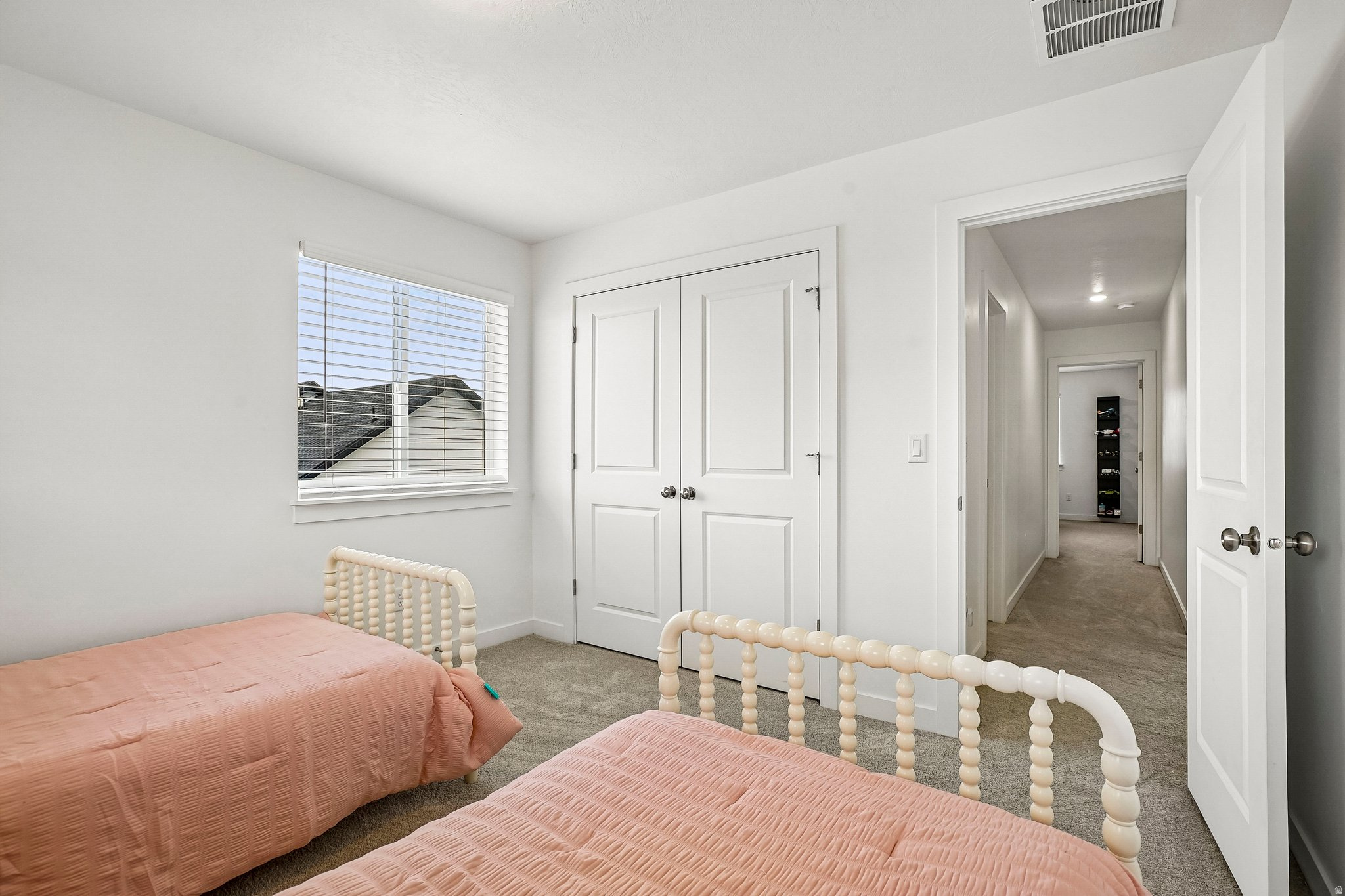 FOX HOLLOW - Residential