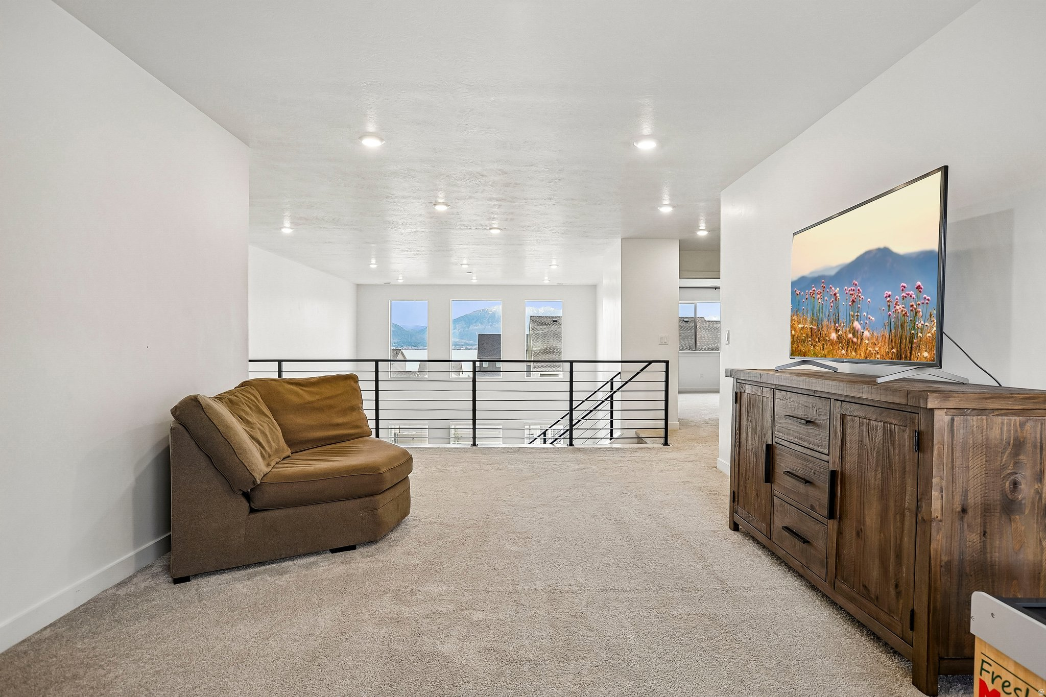 FOX HOLLOW - Residential