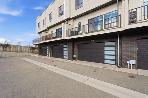 Tiny photo for 6996 S BROOKHILL Dr E, Cottonwood Heights, UT 84171 (MLS # 2135874)