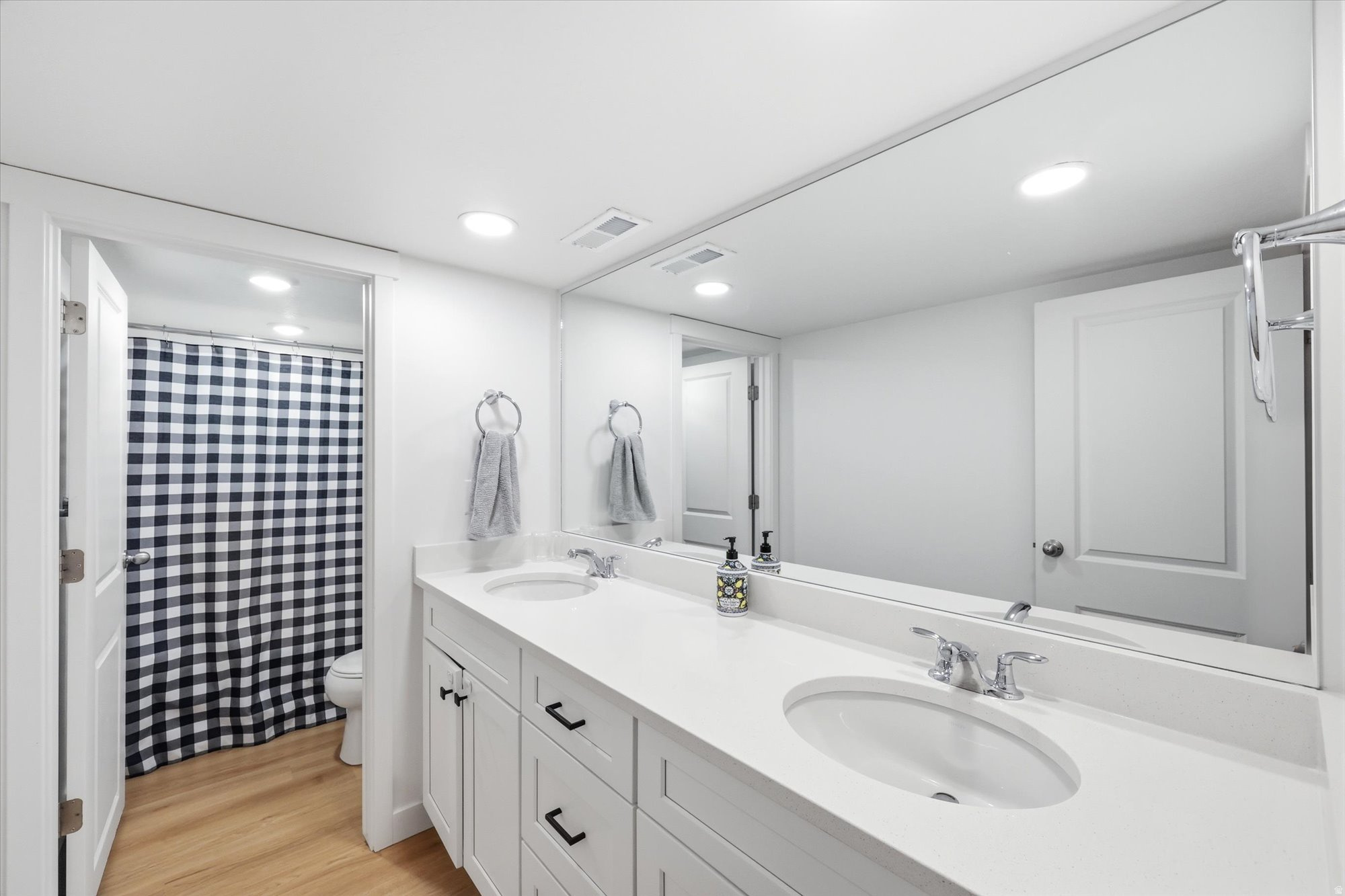 OQUIRRH WEST - Residential