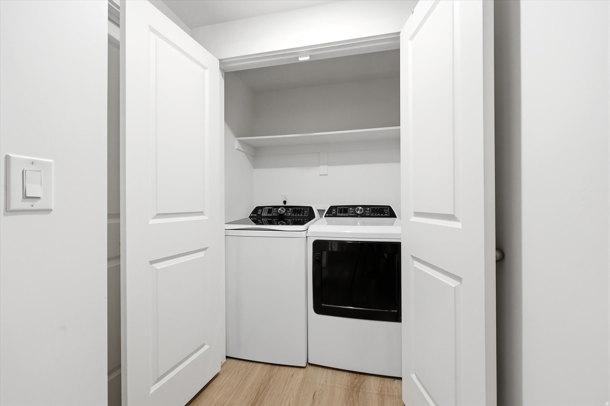 OQUIRRH WEST - Residential