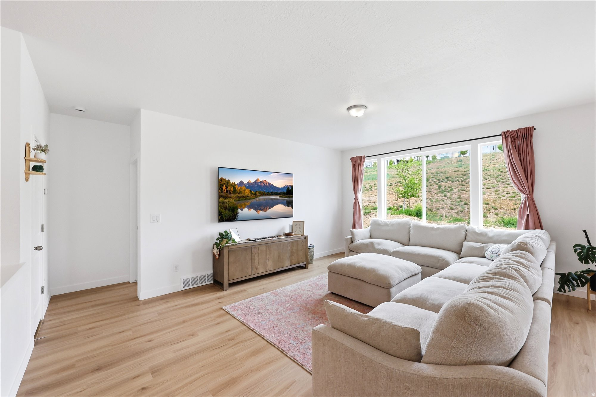 OQUIRRH WEST - Residential