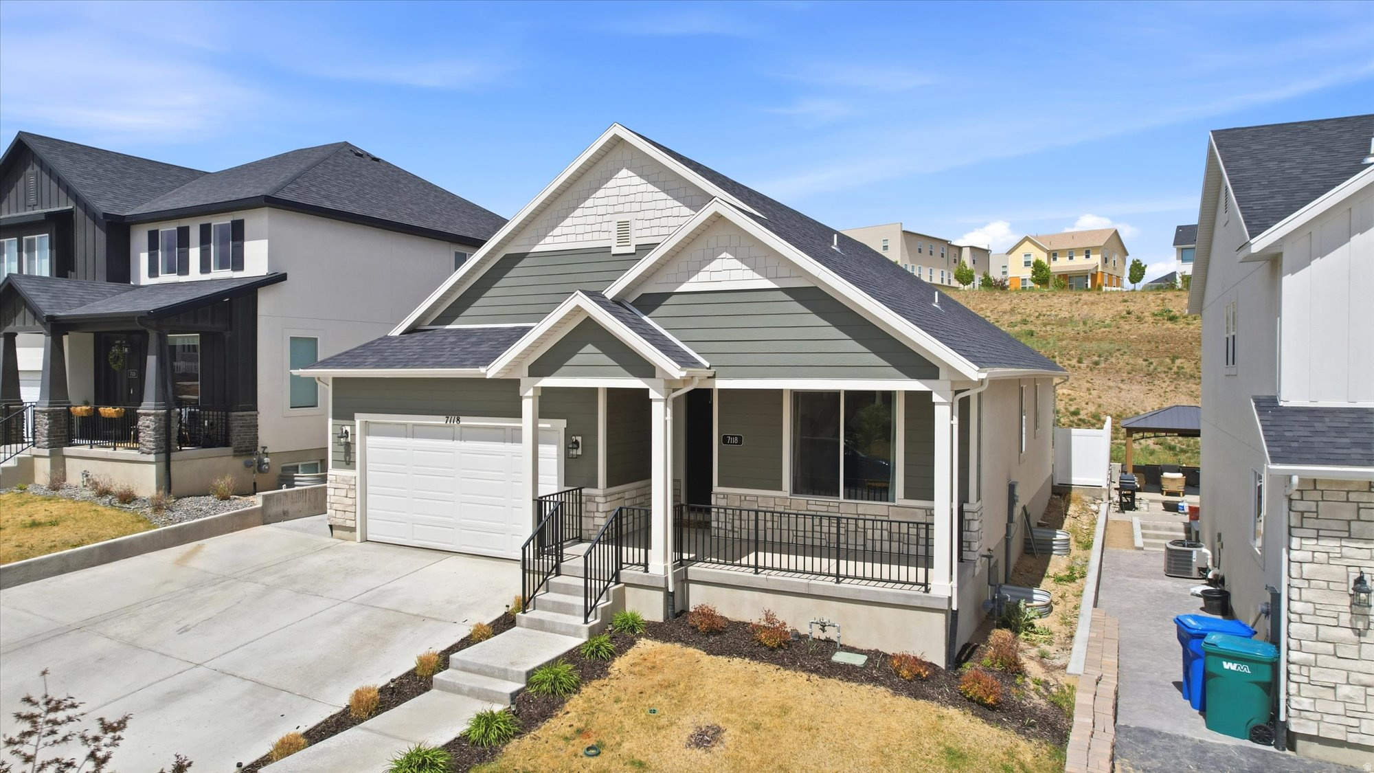 OQUIRRH WEST - Residential