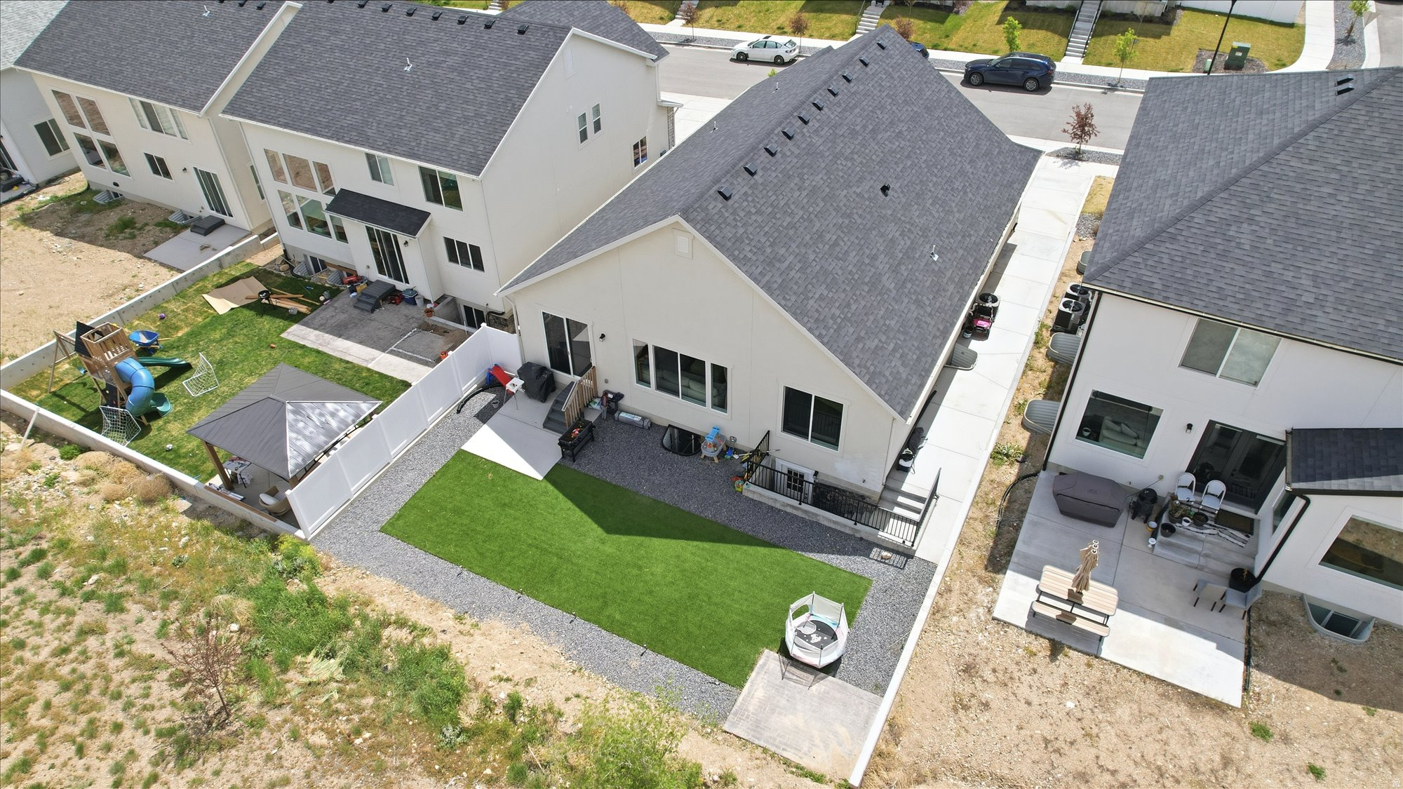 OQUIRRH WEST - Residential