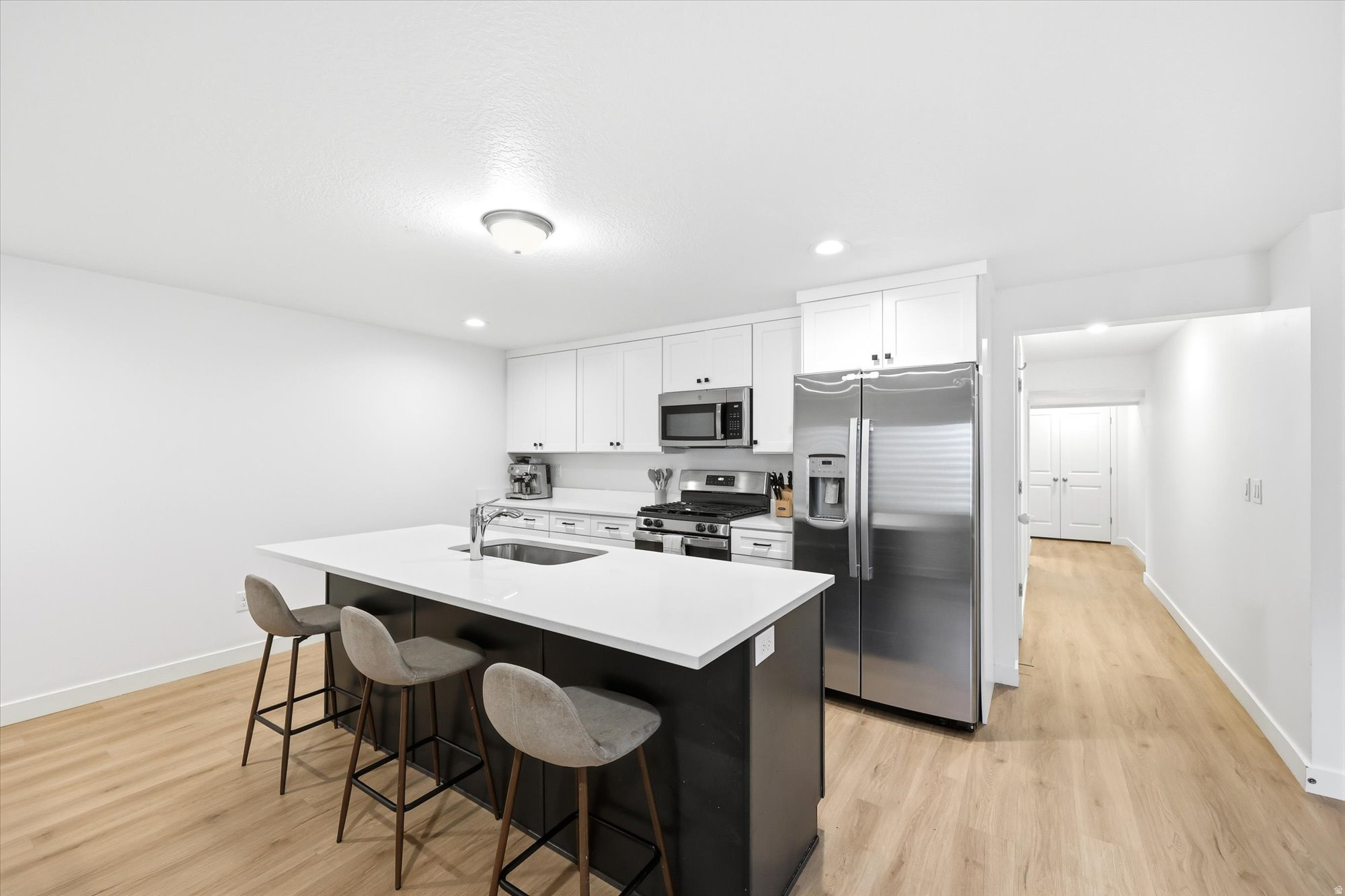 OQUIRRH WEST - Residential