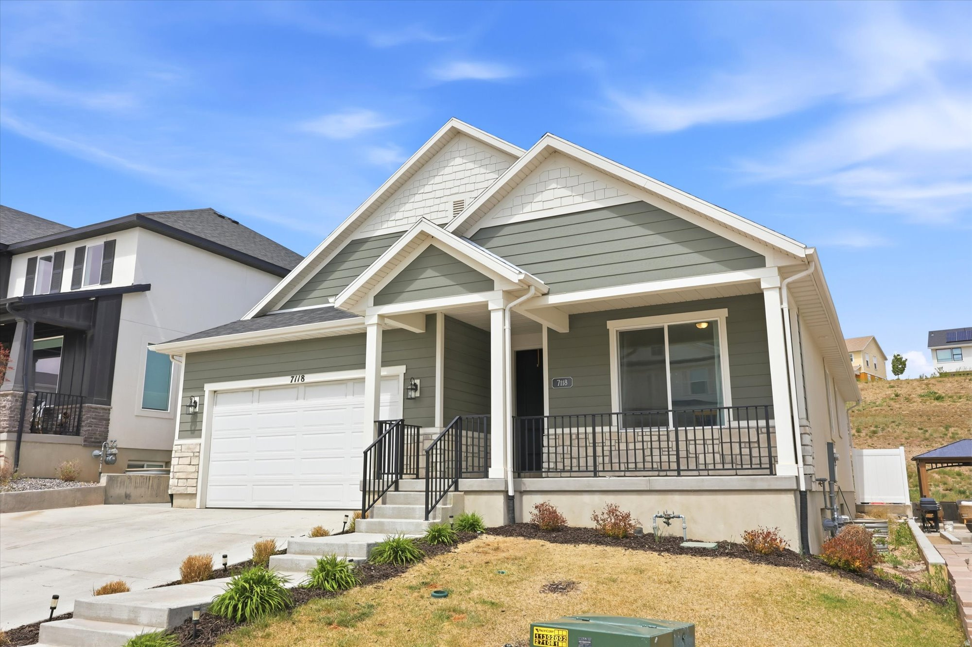 OQUIRRH WEST - Residential