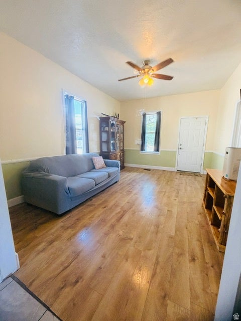 Tiny photo for 260 W 400 N, Bountiful, UT 84010 (MLS # 2175932)